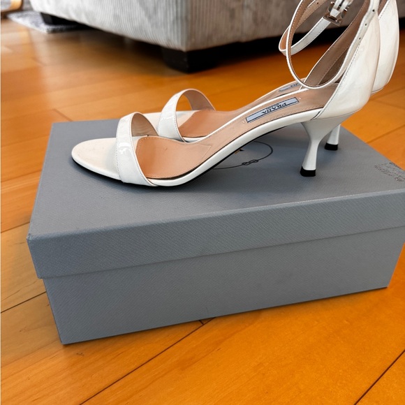 Prada Heels size 8.5 - Picture 2 of 7